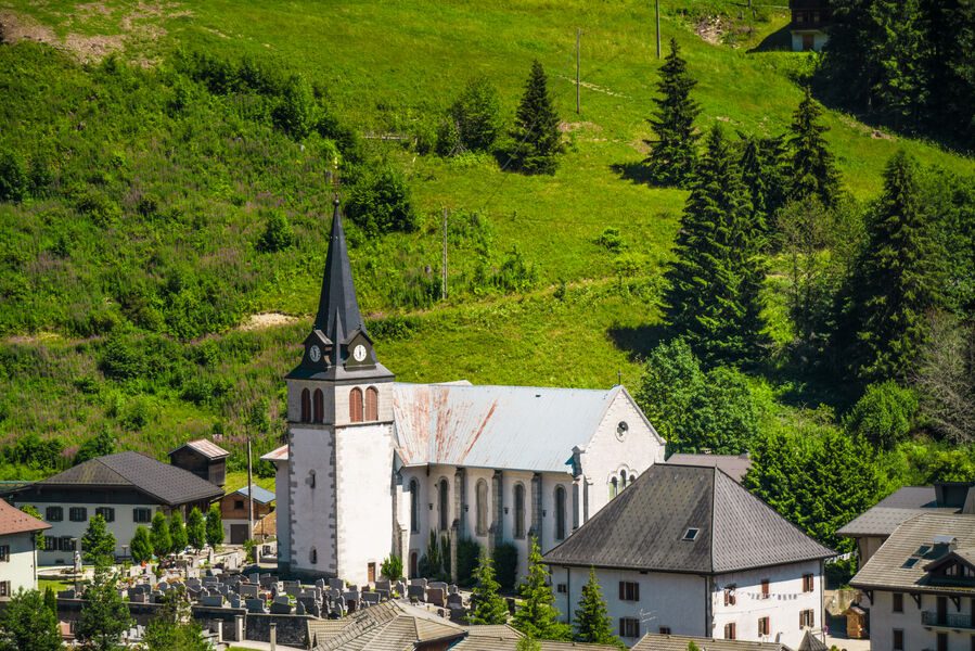 © Church Notre Dame de la Nativité - Manon Guenot