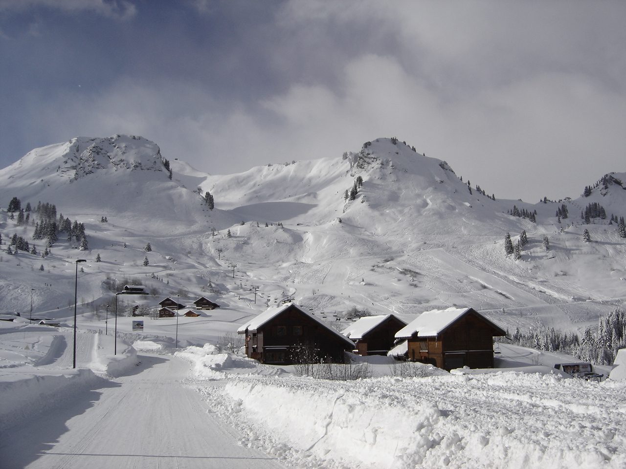 Tour of the centre of the resort