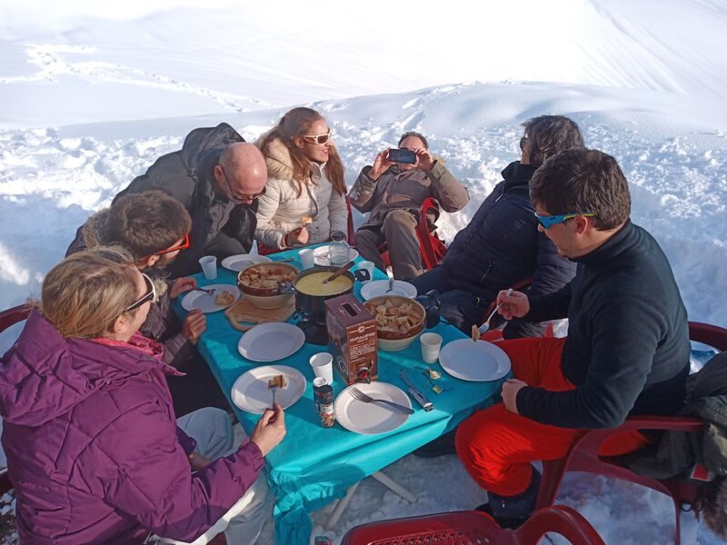 © Snowshoeing day with Swiss fondue in a private chalet - Mathias Mercier