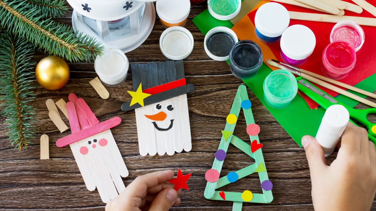 © Christmas crafts workshop - Pixabay