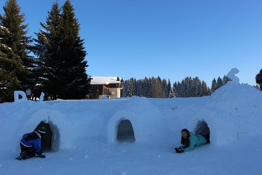 © Igloo building - Praz de Lys Sommand Tourisme