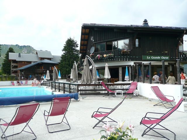 © La Grande Ourse Swimming pool - La Grande Ourse