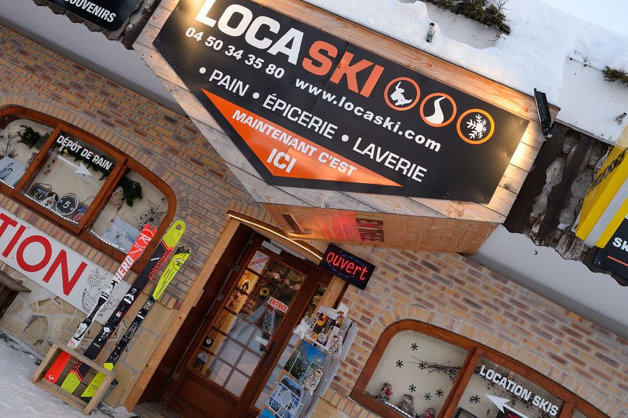 © Locaski souvenir store and press - Locaski