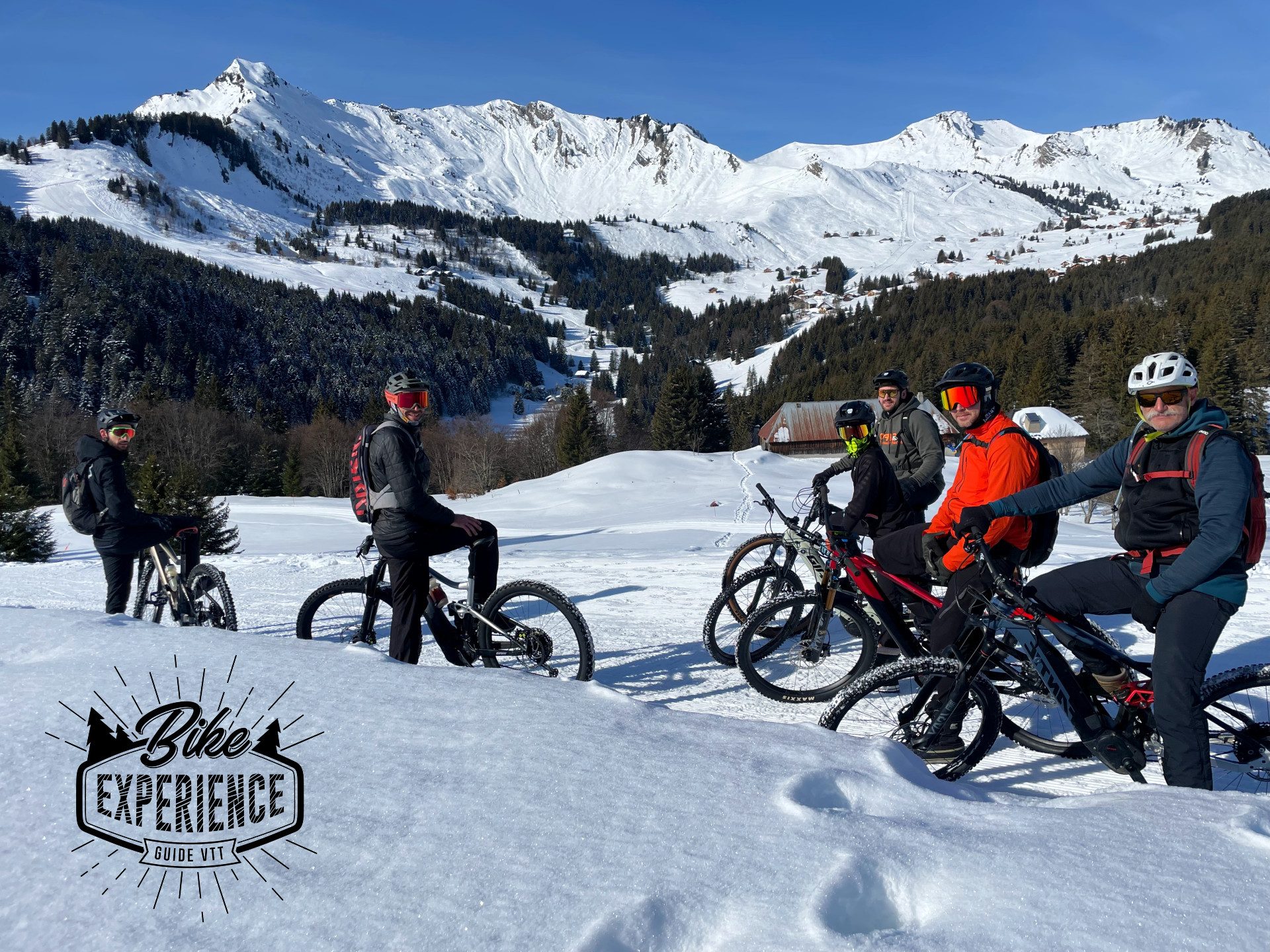 © Electric mountain bikes on snow - Bike Experience