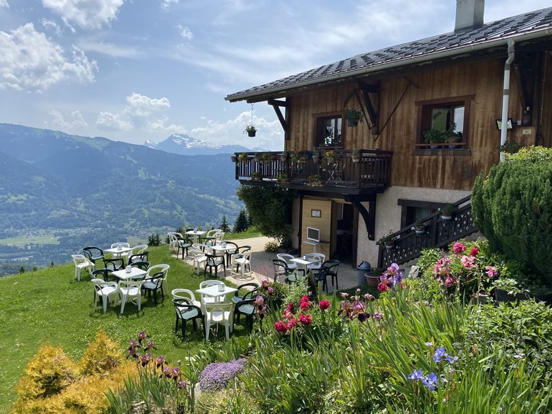 © Snacks at Ferme des Cimes - OTsamoens