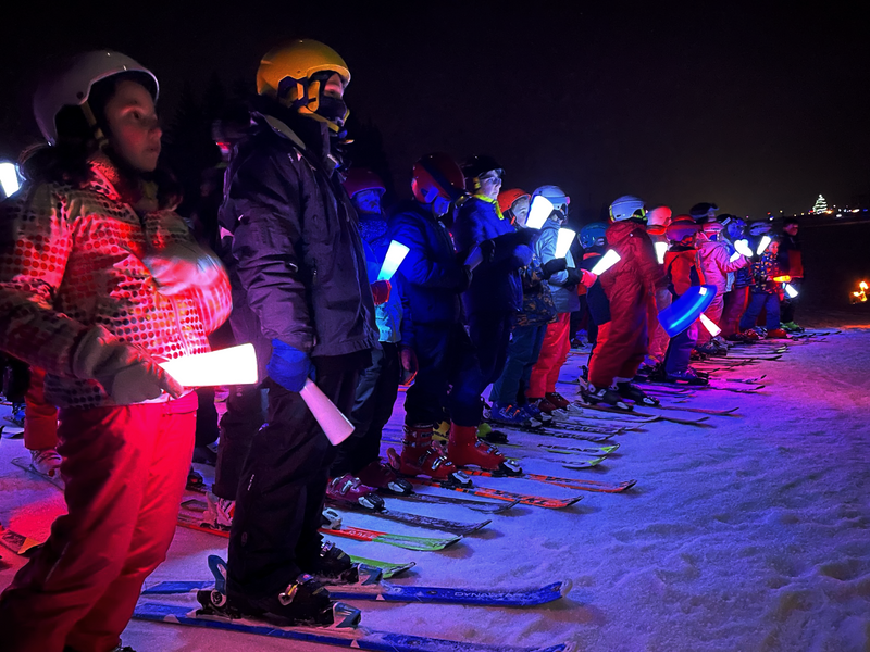 Les p'tits flambeaux - Charity torchlight descent