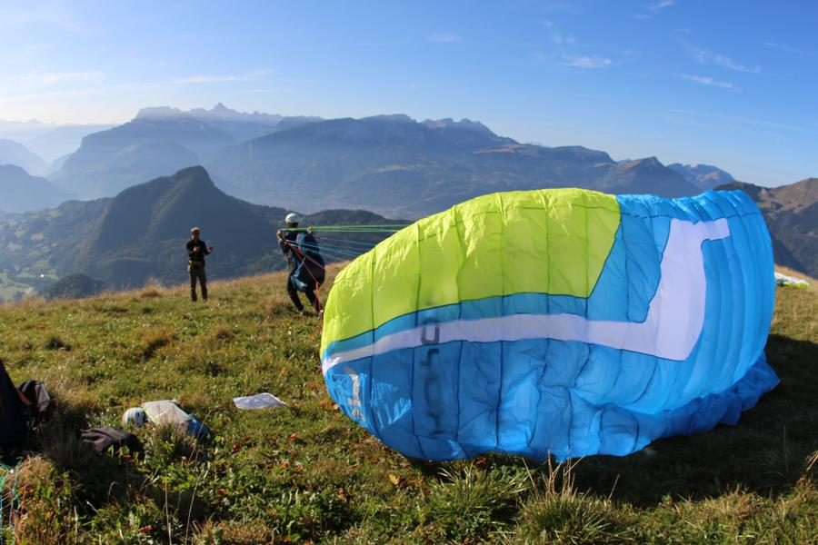 © School of paragliding "Les Choucas" - Antoine Fanin