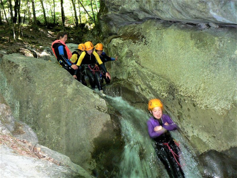 © Discovery of canyoning in family with Trekycimes - Pauline Pretet