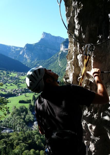 © Between hiking and climbing, discover the via ferrata - Pauline Pretet