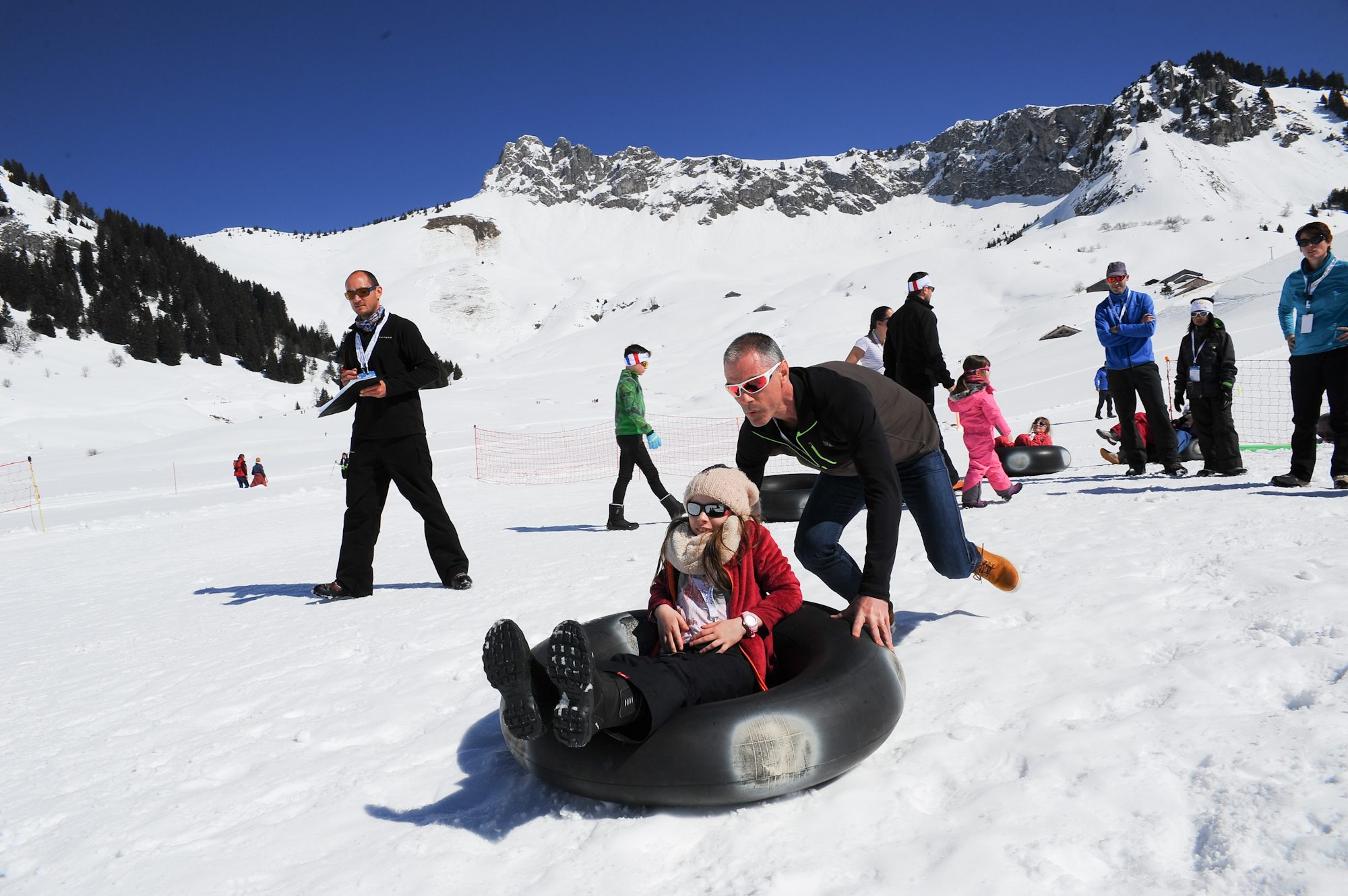 © Human Curling activity - Laurent Cousin