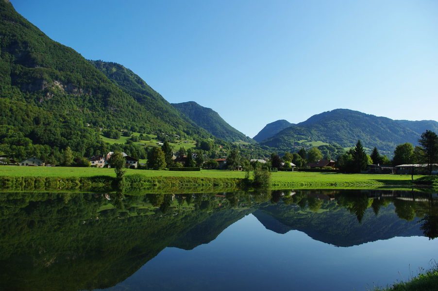 Fishing at the Lac de Flérier