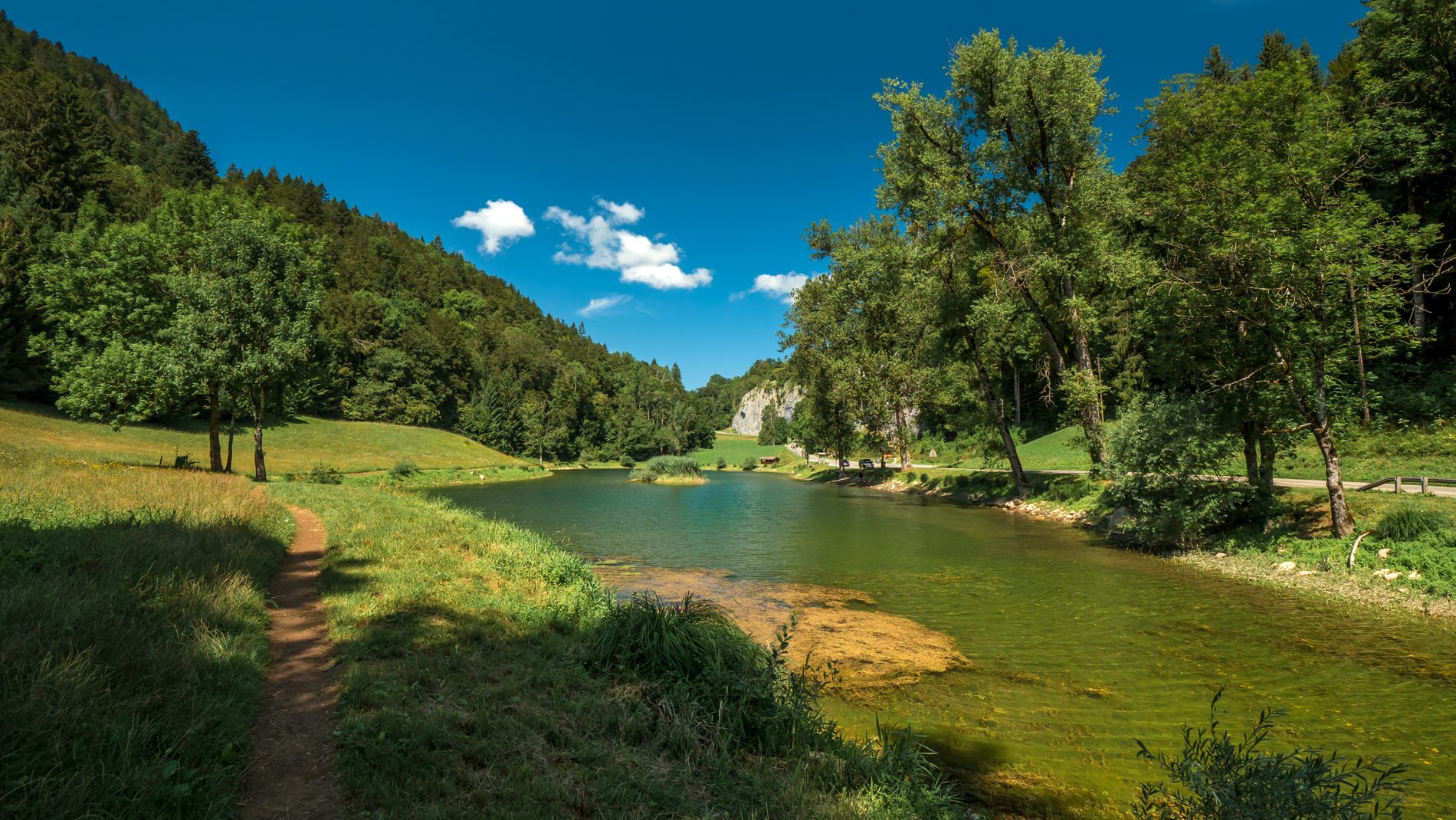 © Fishing at Lac d’Anthon - Gilles Piel