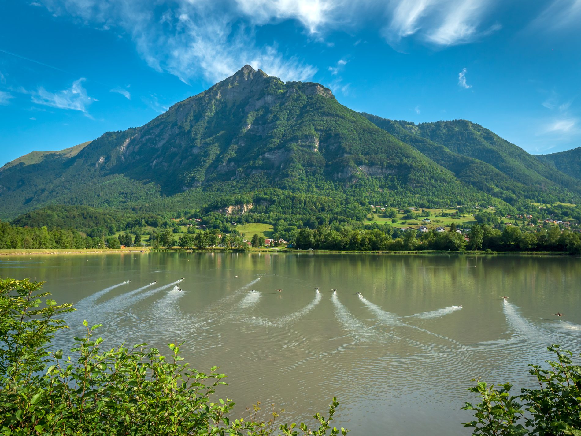 © Tour of the Lac de Flérier and villages - Gilles Piel