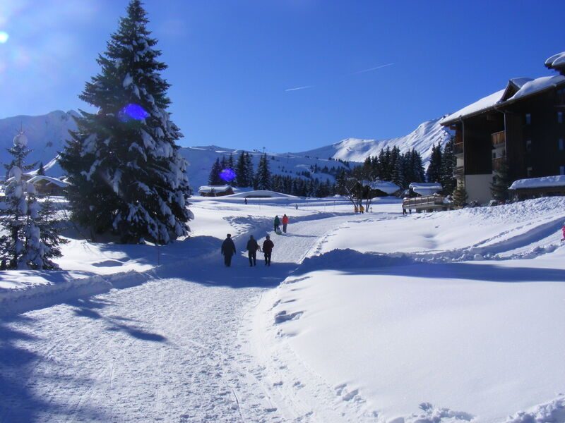 Tour of the centre of the resort