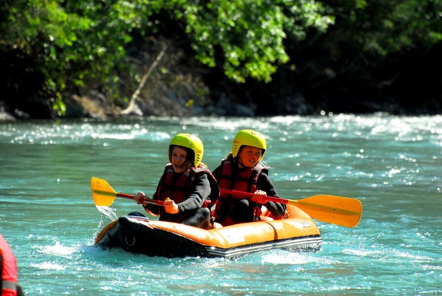 © Cano-raft trip on the Giffre river - Nunayak