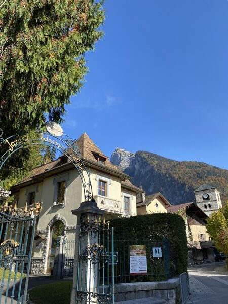 © Alpine Botanical Garden "la Jaÿsinia - Clémence - OT Samoëns